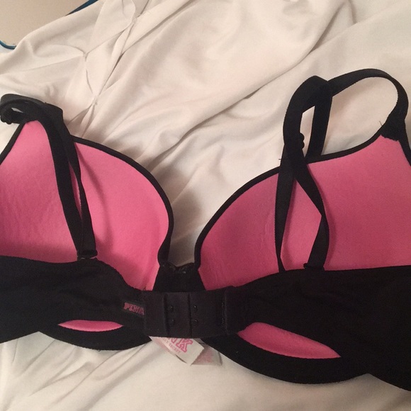 Pink VS 34C lightly lined bra - Picture 2 of 3